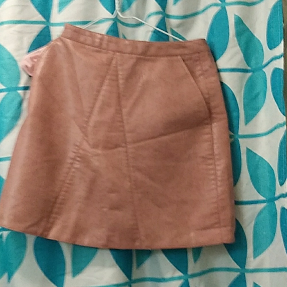 A pink leather skirt for teens